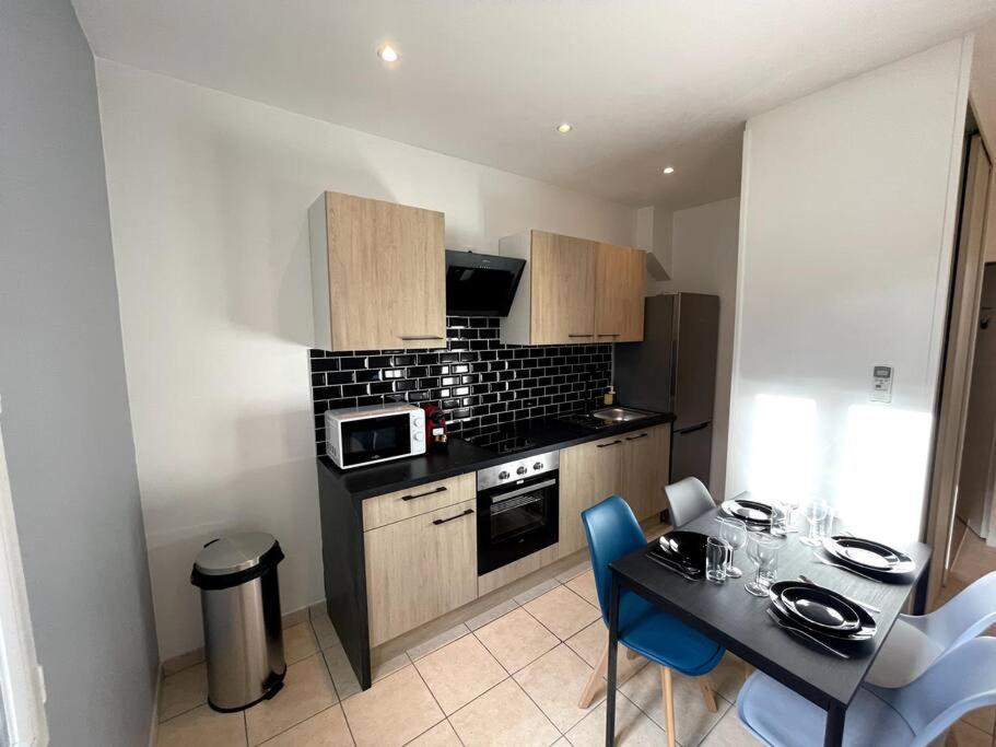 Appartement T2 Pour 3 Personnes Марсель Экстерьер фото